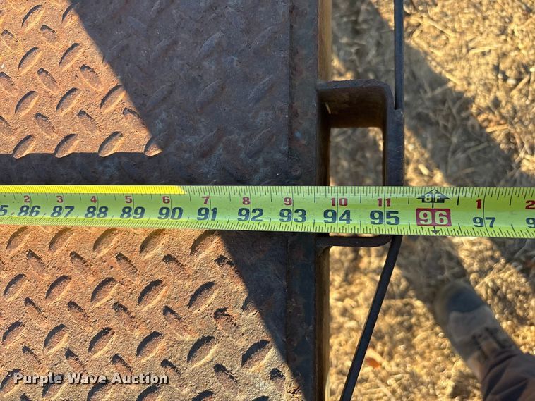 image for item FI0040 1993 Country Road Custom Trailers tilt deck equipment trailer