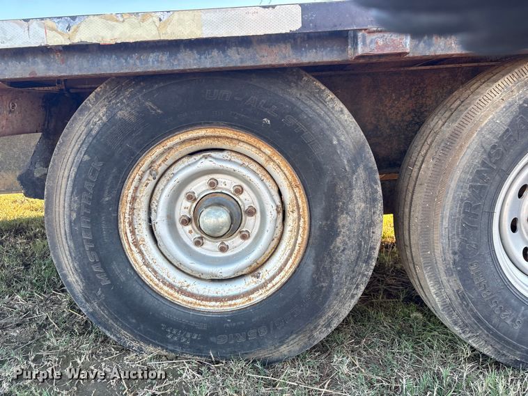 image for item FI0040 1993 Country Road Custom Trailers tilt deck equipment trailer