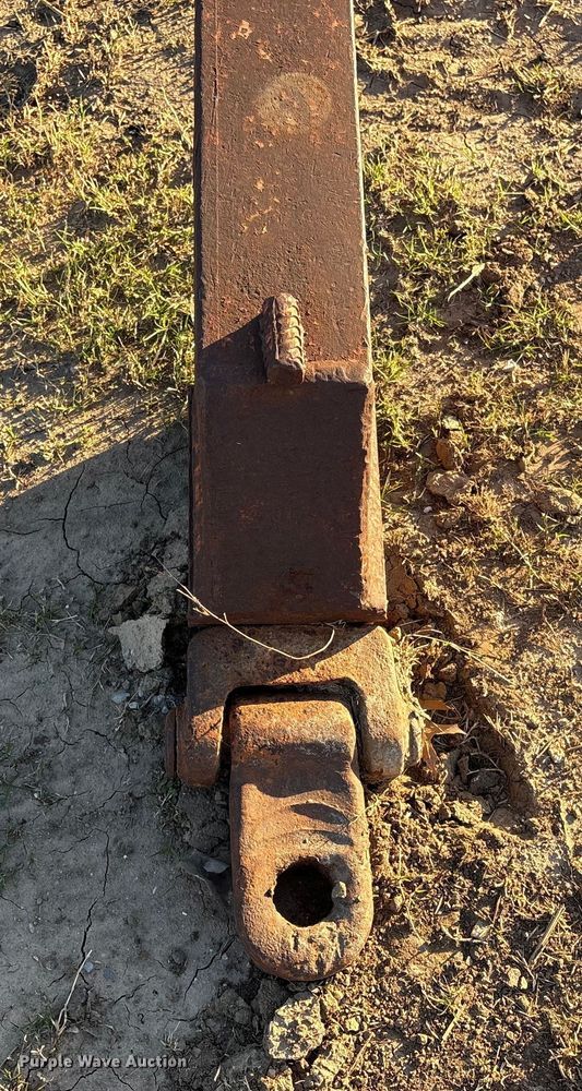 image for item FI0043 Single drum roller compactor