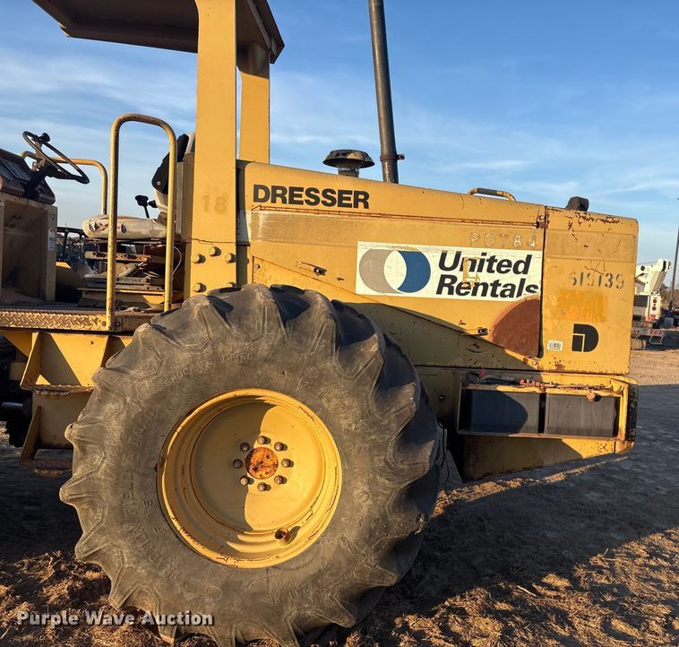 image for item FI0054 1993 Dresser PD784 single drum roller