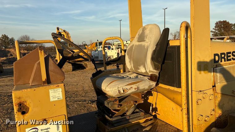 image for item FI0054 1993 Dresser PD784 single drum roller