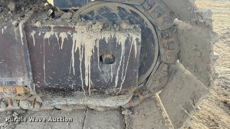 image for item FI0056 2007 Komatsu PC200LC-8 excavator