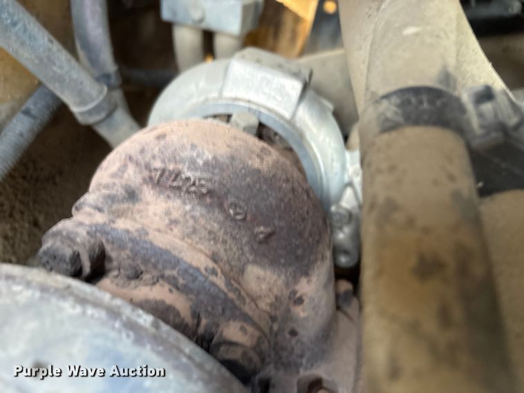 image for item FI0057 2011 Caterpillar 289C tracked skid steer loader