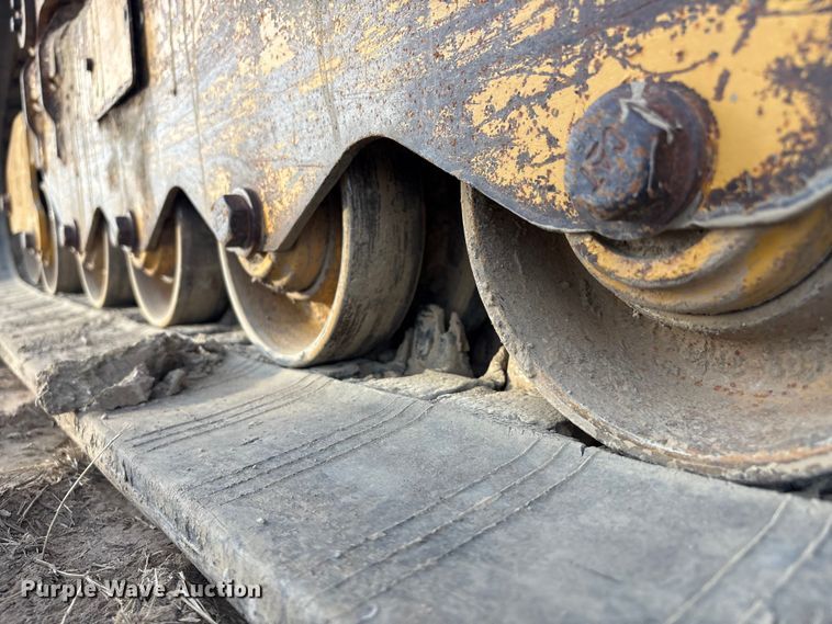 image for item FI0057 2011 Caterpillar 289C tracked skid steer loader