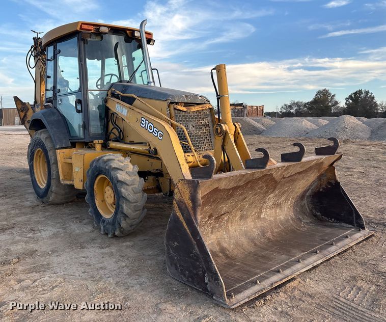 RETROEXCAVADORA 2006 JOHN DEERE 310SG
