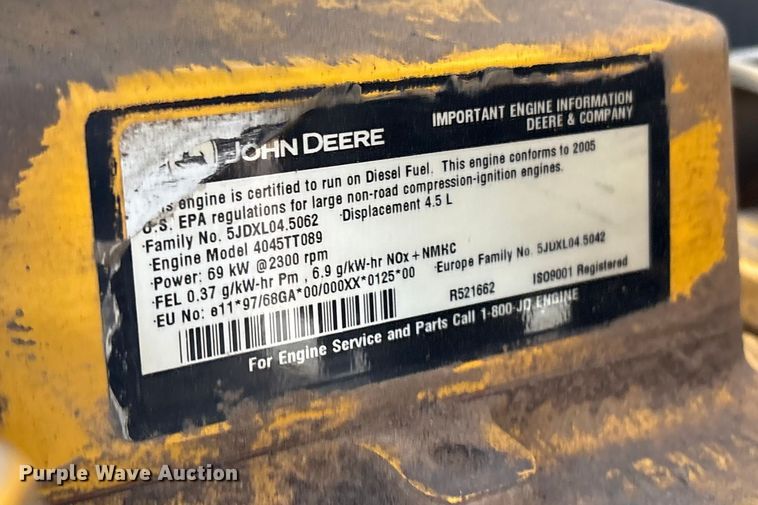 image for item FI0058 2006 John Deere 310SG backhoe