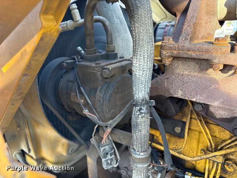 image for item FI0058 2006 John Deere 310SG backhoe