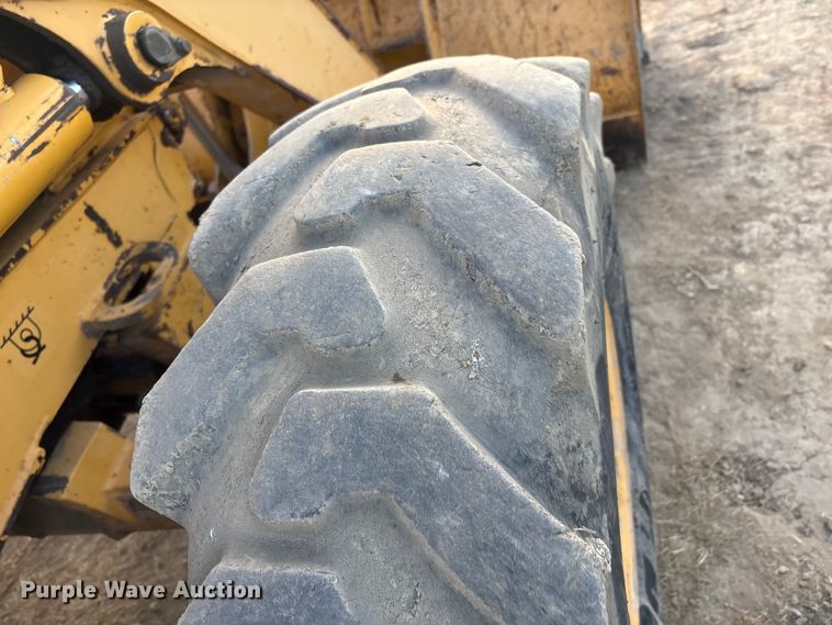 image for item FI0058 2006 John Deere 310SG backhoe