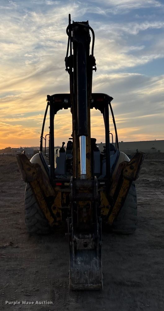 image for item FI0059 2011 Caterpillar 420E backhoe