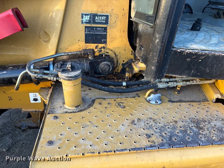 image for item FI0059 2011 Caterpillar 420E backhoe