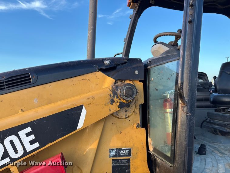 image for item FI0059 2011 Caterpillar 420E backhoe