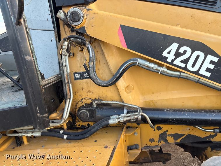 image for item FI0059 2011 Caterpillar 420E backhoe