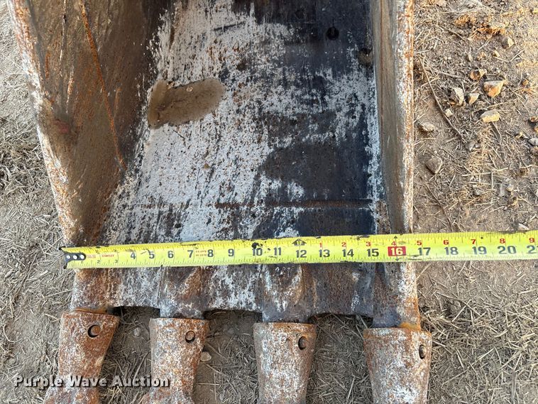 image for item FI0059 2011 Caterpillar 420E backhoe