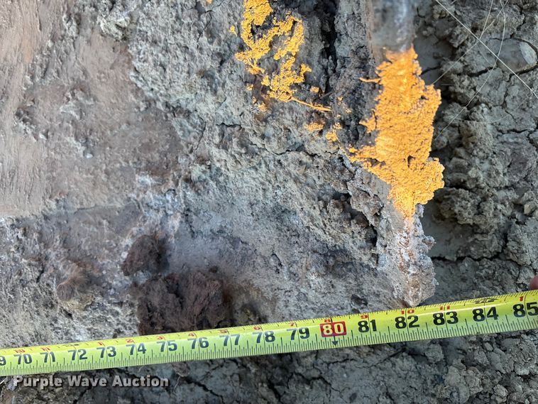 image for item FI0060 1998 Case 580 Super L backhoe