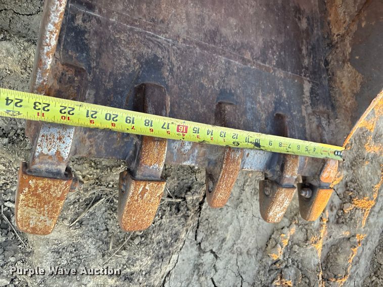 image for item FI0060 1998 Case 580 Super L backhoe