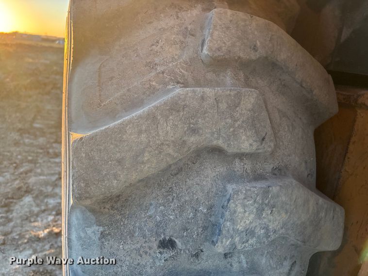 image for item FI0060 1998 Case 580 Super L backhoe