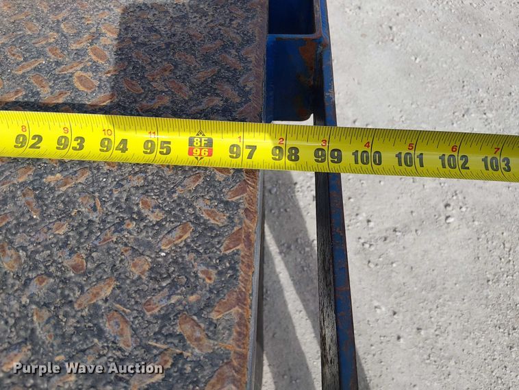 image for item FK0552 2004 International 7500 crane truck