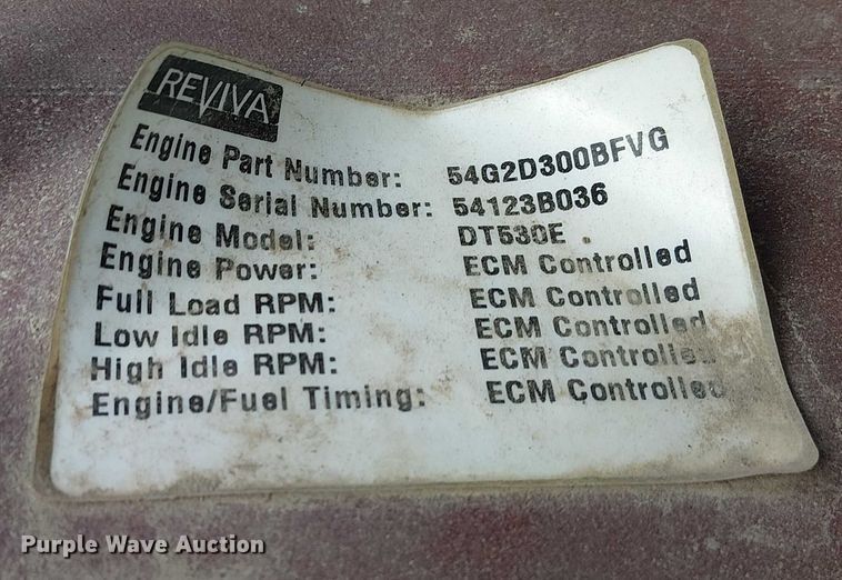 image for item FK0552 2004 International 7500 crane truck