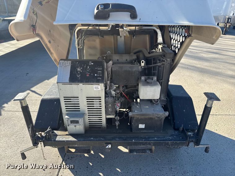 image for item FK0564 2018 Terex RL4 light plant