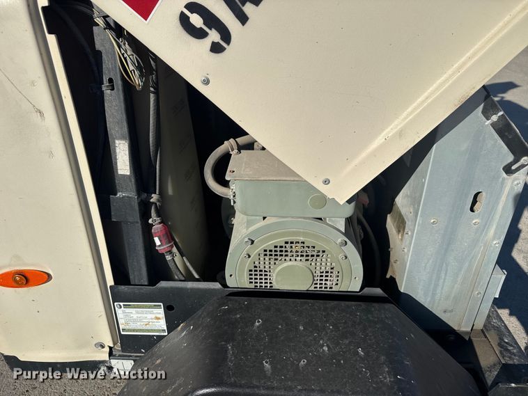 image for item FK0564 2018 Terex RL4 light plant