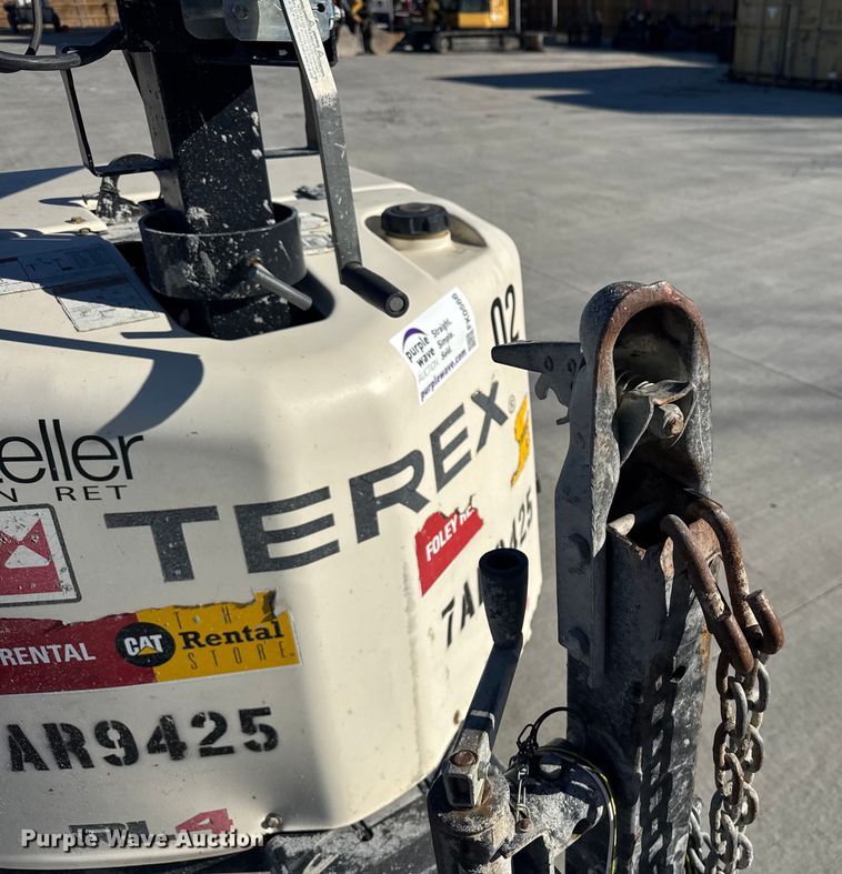 image for item FK0566 2017 Terex RL4 light plant