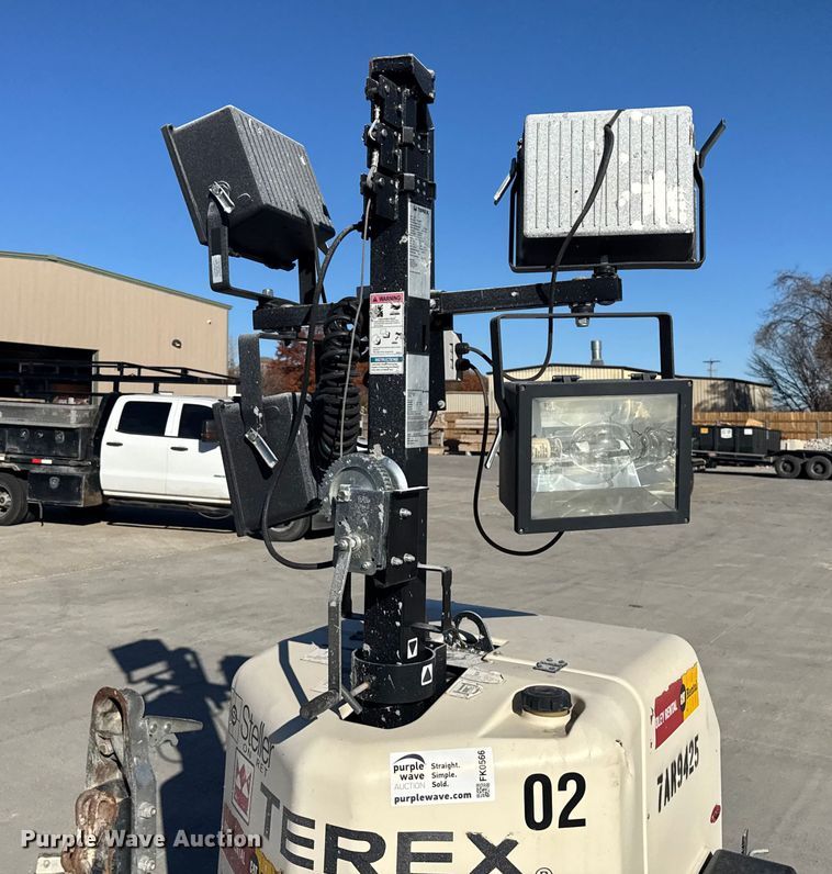 image for item FK0566 2017 Terex RL4 light plant