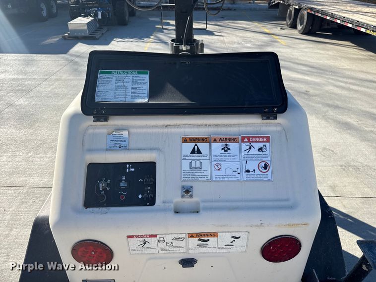 image for item FK0566 2017 Terex RL4 light plant