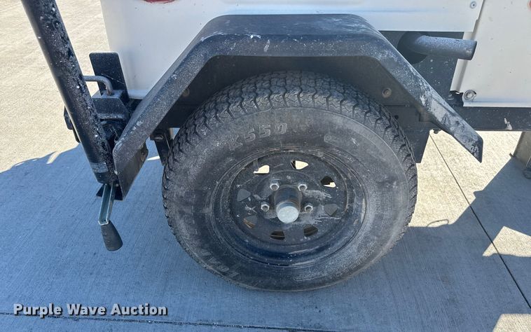 image for item FK0566 2017 Terex RL4 light plant