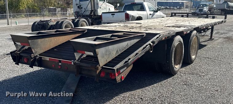 image for item FK0573 2003 PJ Trailers equipment trailer