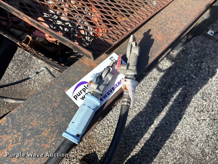 image for item FK0573 2003 PJ Trailers equipment trailer