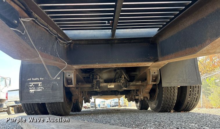 image for item FK0573 2003 PJ Trailers equipment trailer