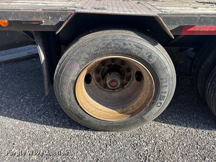 image for item FK0573 2003 PJ Trailers equipment trailer