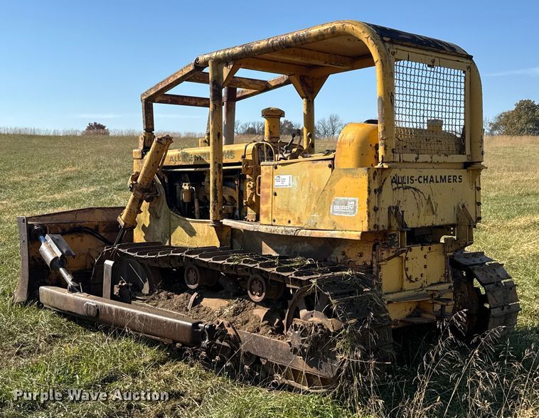 image for item FK0592 1969 Allis-Chalmers HD-11 dozer