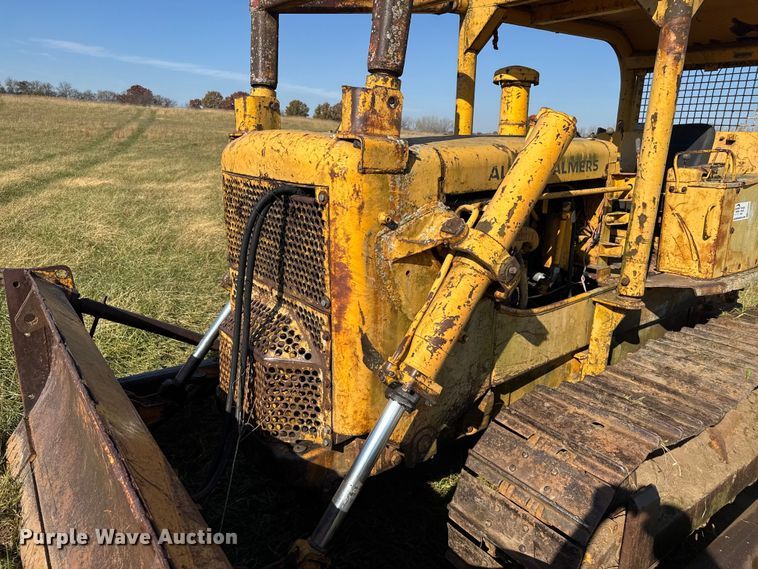 image for item FK0592 1969 Allis-Chalmers HD-11 dozer