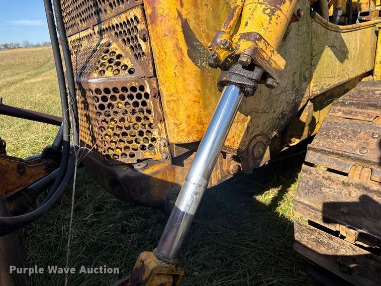 image for item FK0592 1969 Allis-Chalmers HD-11 dozer