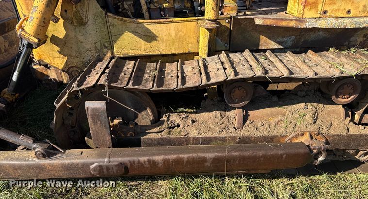 image for item FK0592 1969 Allis-Chalmers HD-11 dozer