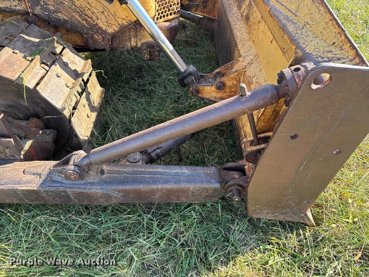 image for item FK0592 1969 Allis-Chalmers HD-11 dozer