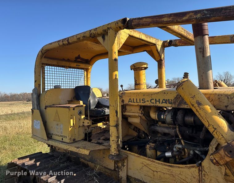 image for item FK0592 1969 Allis-Chalmers HD-11 dozer
