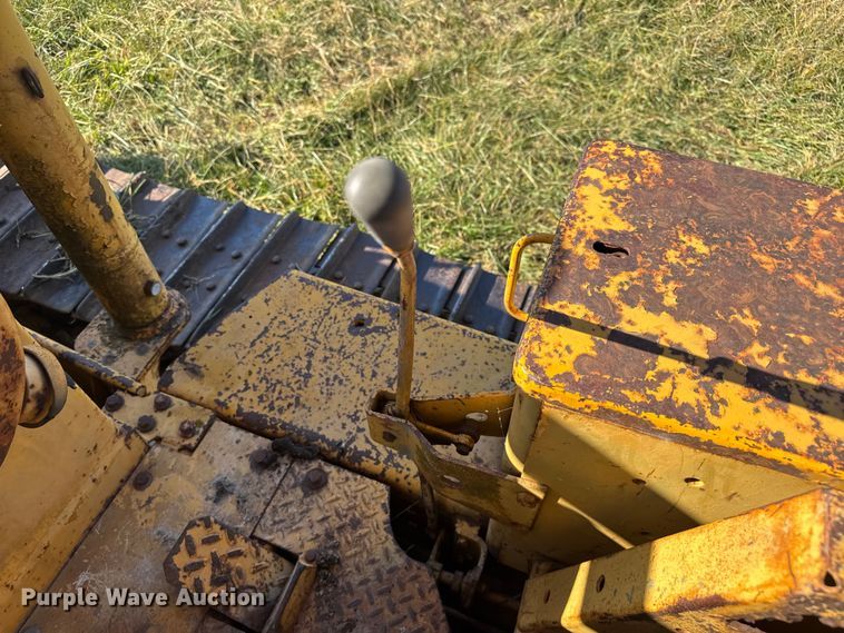 image for item FK0592 1969 Allis-Chalmers HD-11 dozer