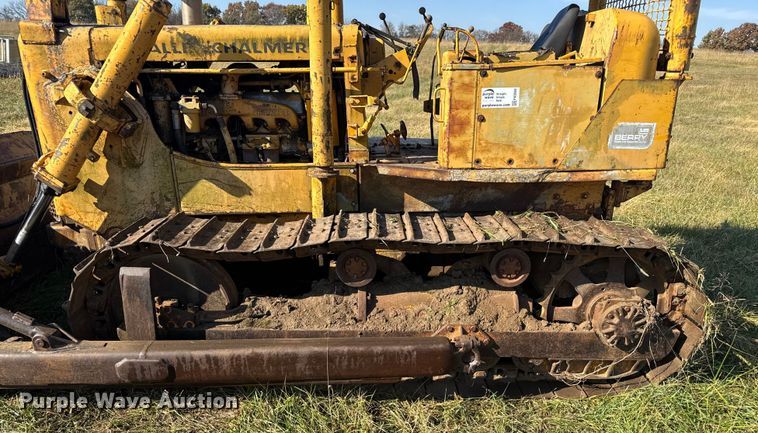 image for item FK0592 1969 Allis-Chalmers HD-11 dozer