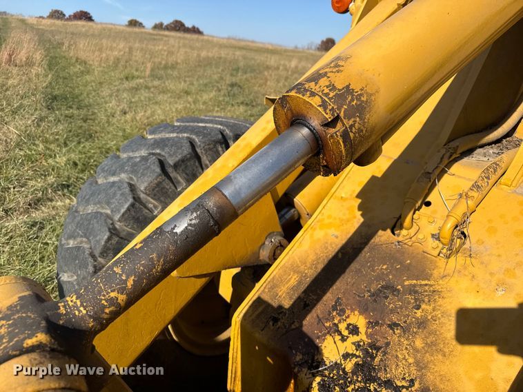 image for item FK0597 1979 John Deere 544B wheel loader