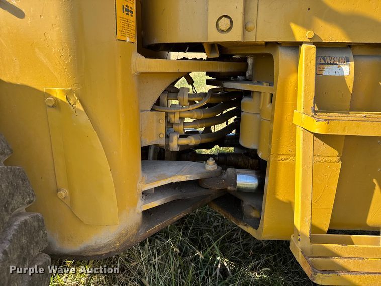 image for item FK0597 1979 John Deere 544B wheel loader