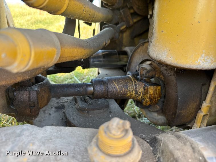 image for item FK0597 1979 John Deere 544B wheel loader