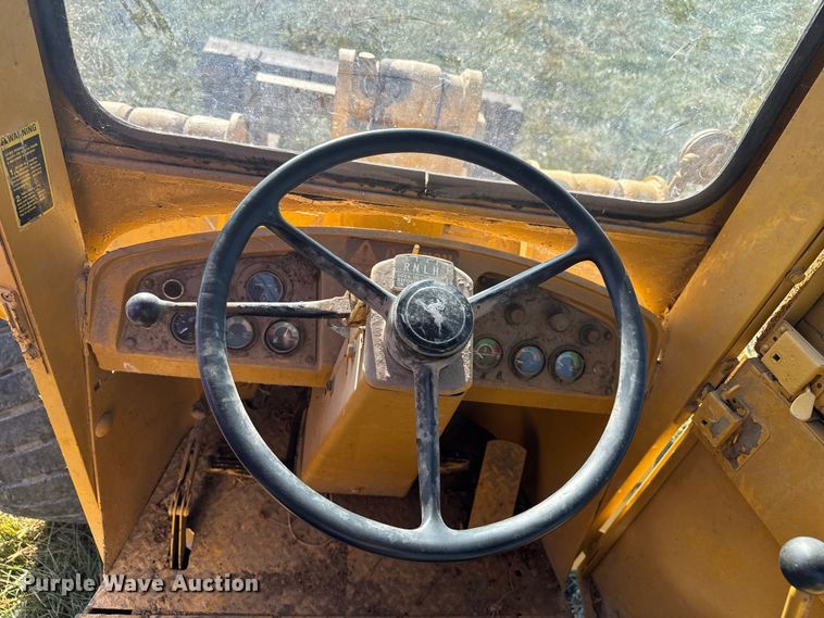 image for item FK0597 1979 John Deere 544B wheel loader