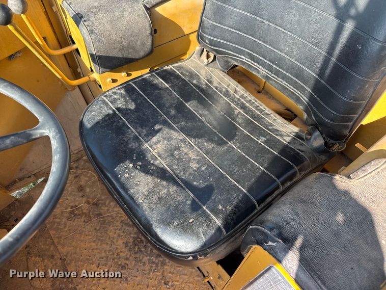 image for item FK0597 1979 John Deere 544B wheel loader