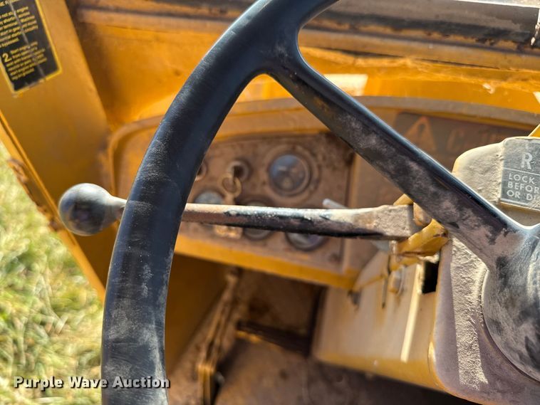 image for item FK0597 1979 John Deere 544B wheel loader