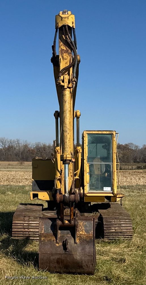 EXCAVADORA 1981 CATERPILLAR 225LC