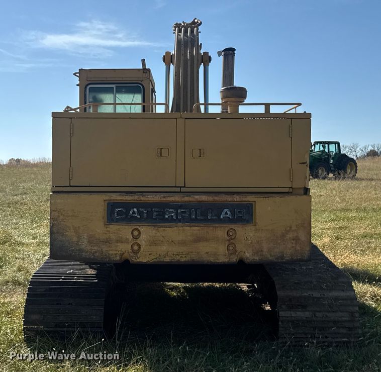 image for item FK0598 1981 Caterpillar 225 LC excavator