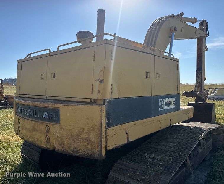 image for item FK0598 1981 Caterpillar 225 LC excavator