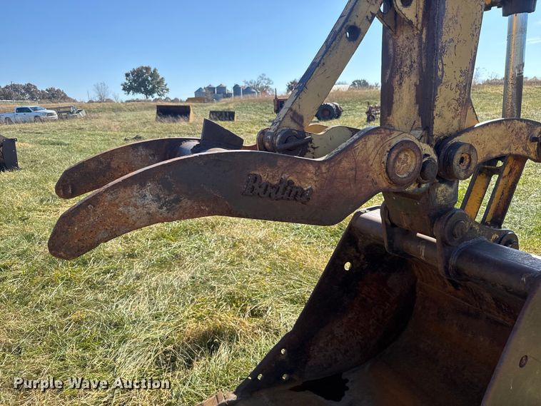 image for item FK0598 1981 Caterpillar 225 LC excavator